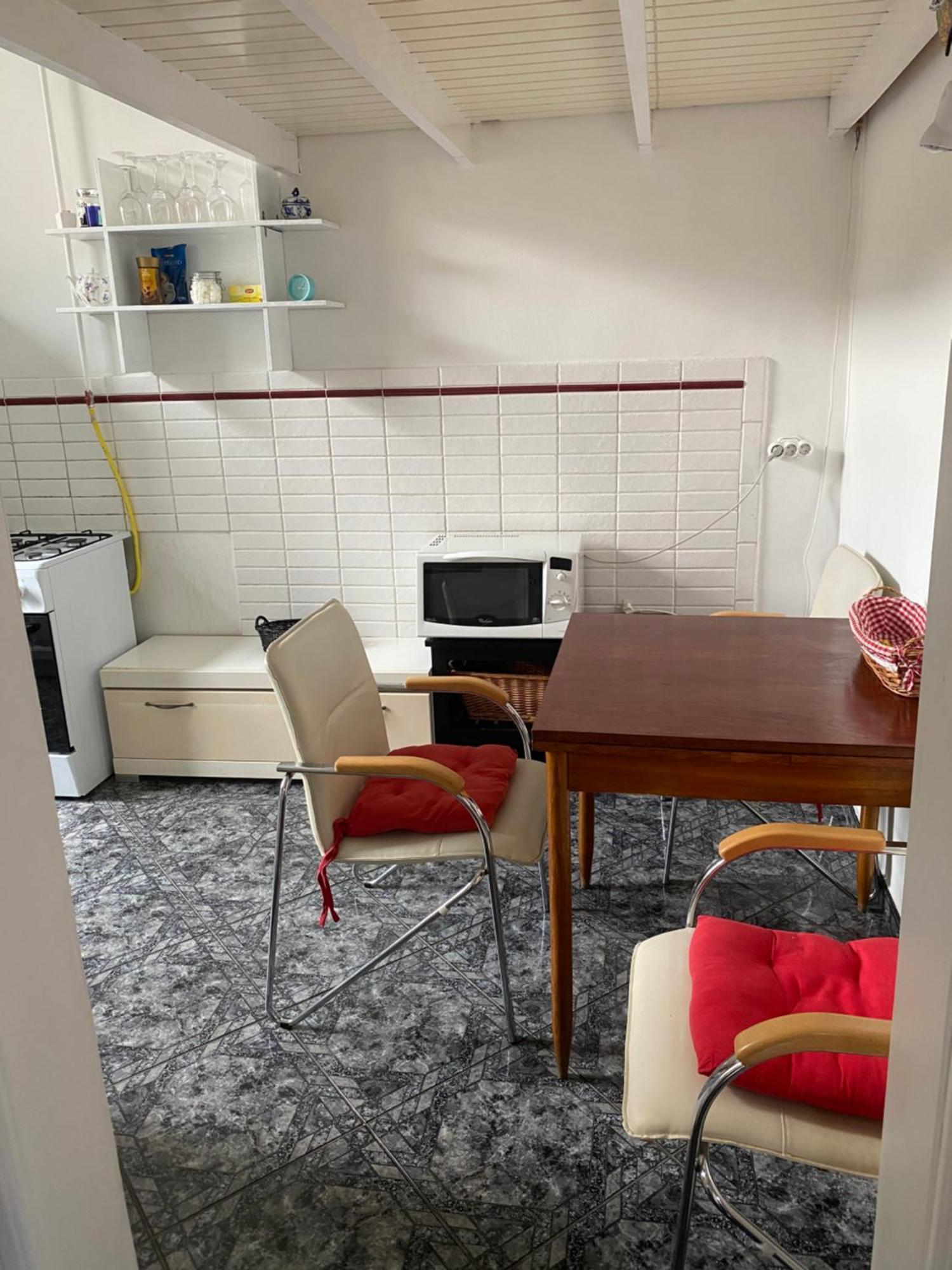 Apartment Oasis One Bedroom For Renting Budapest